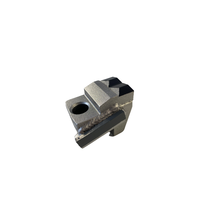 Adaptable fixed side hammer for FAE type C/SS mill